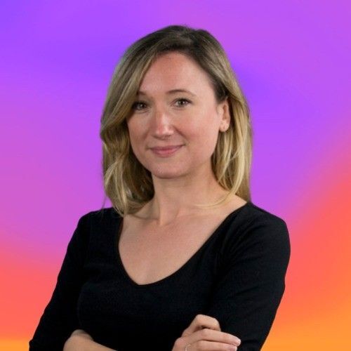 Laura Floury - PlayPlay