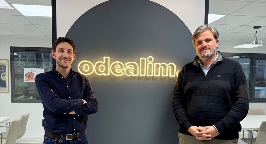 SPLIIT X ARTEMIS COURTAGE