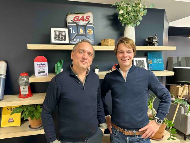 Paul consultant spliit aux cotés de notre client vroomly