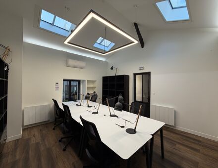 Bureaux du 2 Rue de Tocqueville Paris