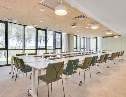 Bureaux du 1165 Avenue  Jean-René Guillibert Gautier de la Lauzière Aix-en-Provence