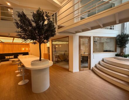 Bureaux du 8 Rue de Lévis Paris