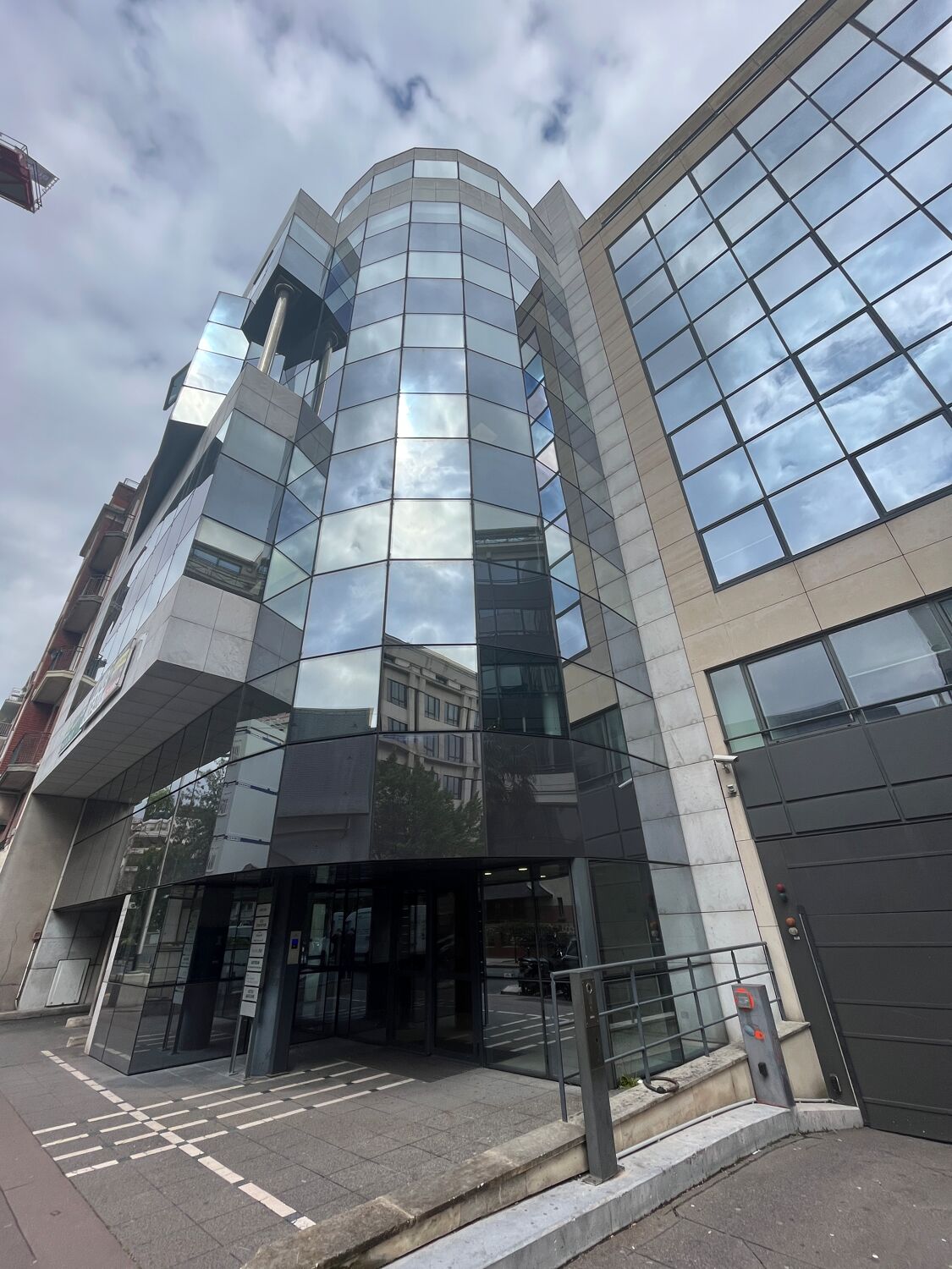 Image des bureaux au 80 Rue Anatole France, Levallois-Perret  - Bureaux à louer