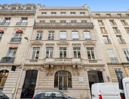 Bureaux du 42 Rue de Bassano Paris