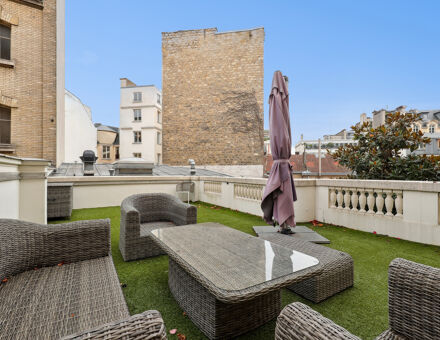 Bureaux du 42 Rue de Bassano Paris