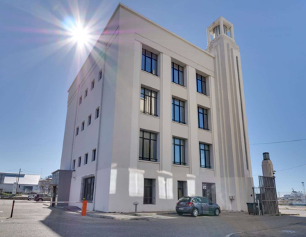 Bureaux du 8 Rue du cargo rhin fidelity Marseille