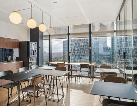 Bureaux du 18 Place des Reflets Courbevoie