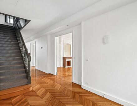 Bureaux du 30 Rue la Boétie Paris