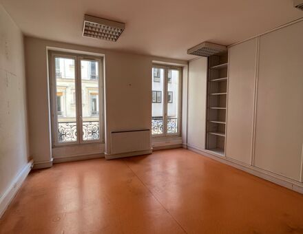 Bureaux du 27 Rue de Maubeuge Paris