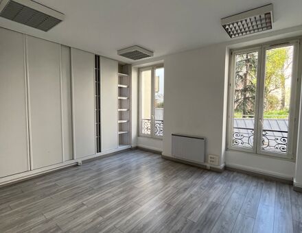 Bureaux du 27 Rue de Maubeuge Paris