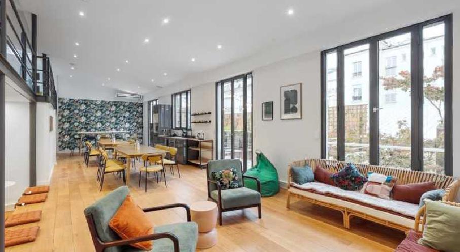 Image des bureaux au 108 Rue des Dames, Paris 17 - Bureaux à vendre ou à louer