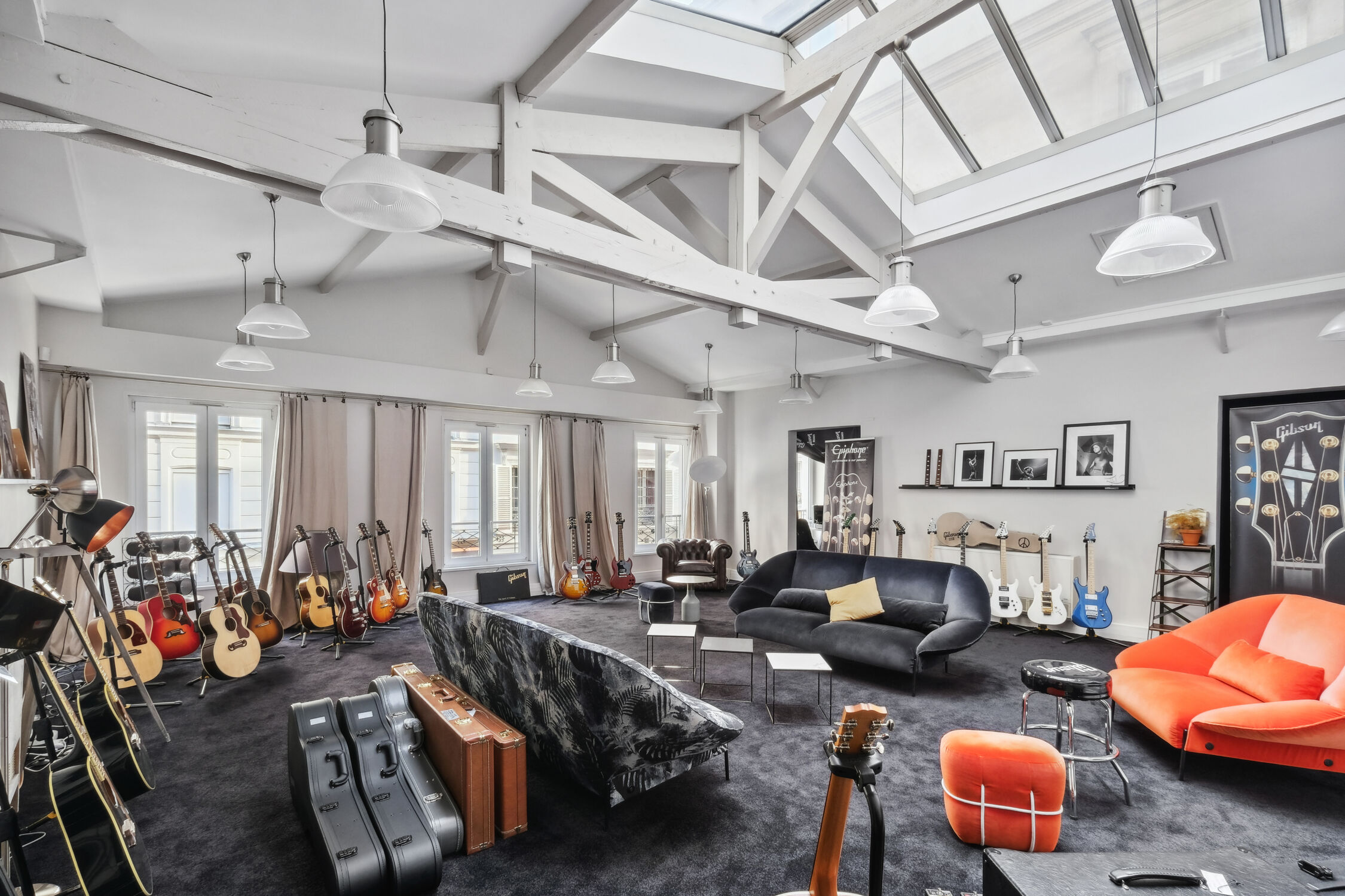 Image des bureaux au 35 Rue Albert Thomas, Paris 10  - Bureaux à louer