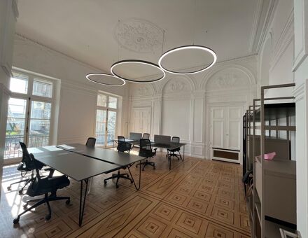 Bureaux du 3 Place des Pyramides Paris