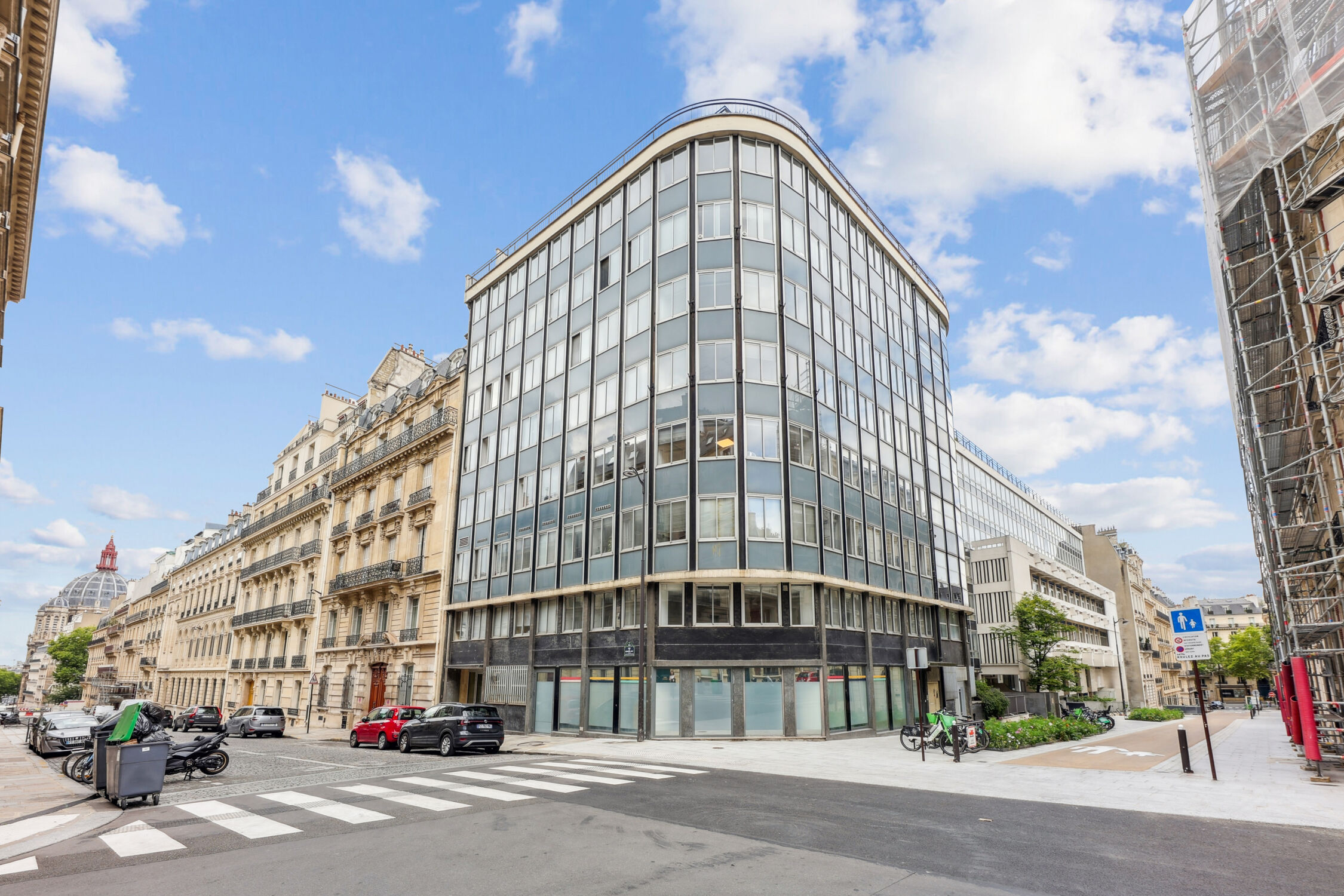 Image des bureaux au 43 Rue de Naples, Paris 8  - Bureaux à louer