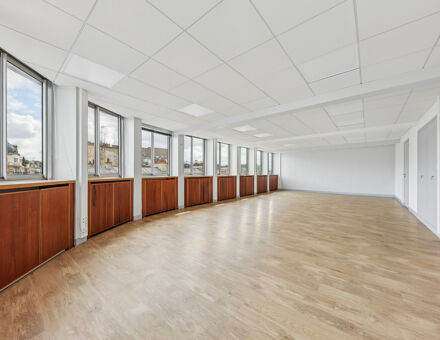 Bureaux du 43 Rue de Naples Paris