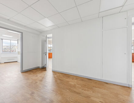 Bureaux du 43 Rue de Naples Paris