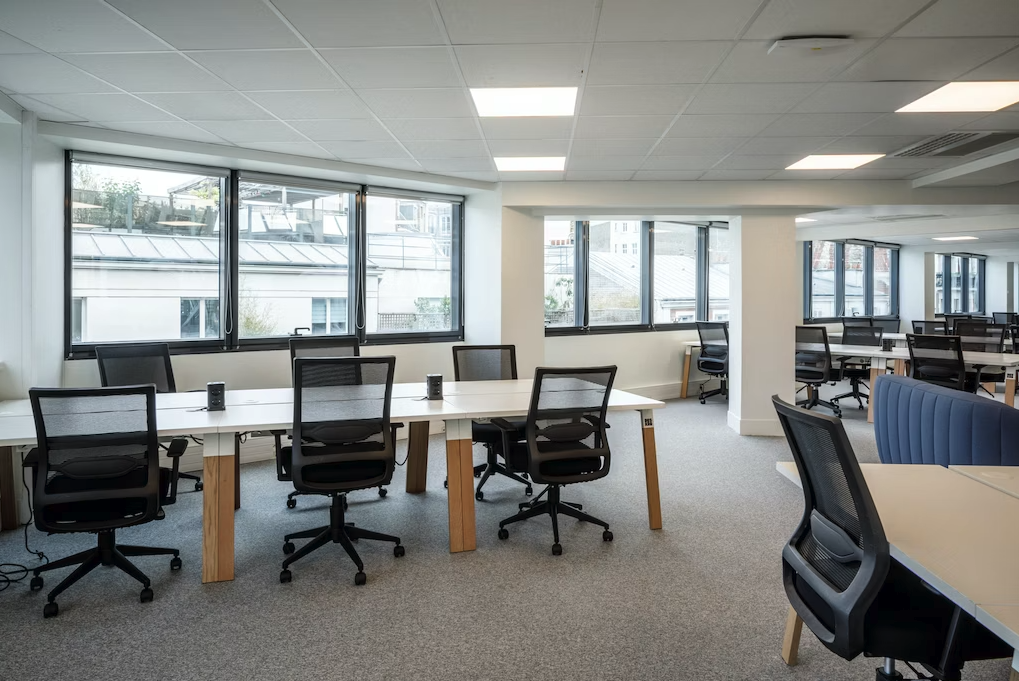 Image des bureaux au 9 Boulevard Gouvion-Saint-Cyr, Paris 17  - Bureaux à louer