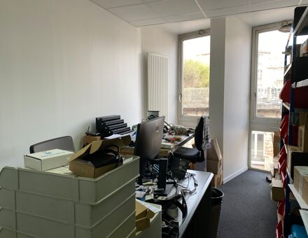 Bureaux du 63 Rue de Douai Paris