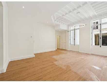 Bureaux du 5 Avenue de Messine Paris