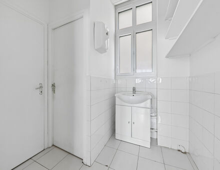 Bureaux du 69 Rue de la Fontaine au Roi Paris