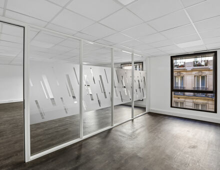 Bureaux du 8 Rue de la Terrasse Paris