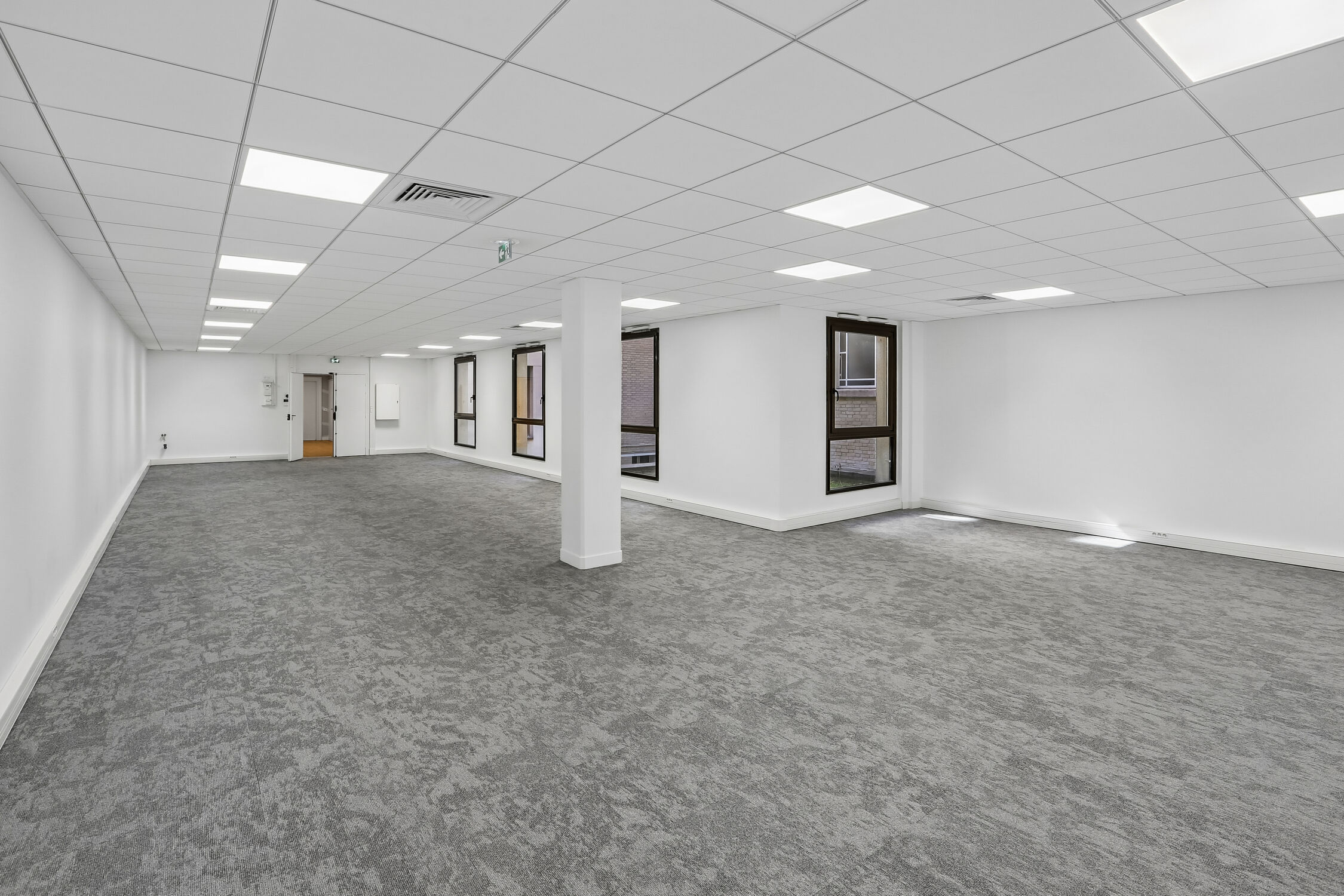 Image des bureaux au 8 Rue de la Terrasse, Paris 17 - Bureaux à louer