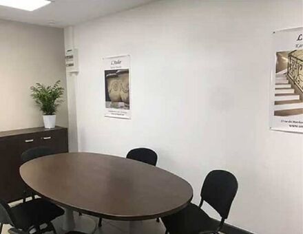 Bureaux du 100 Route de Nimes Caissargues