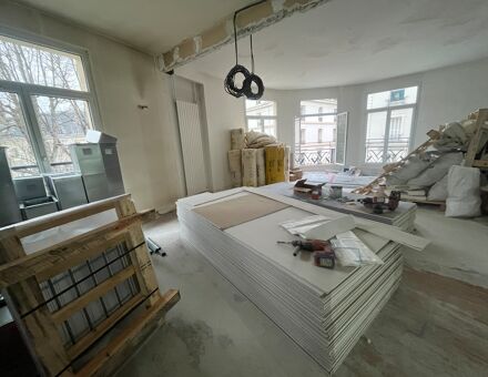 Bureaux du 2 Rue Lord Byron Paris