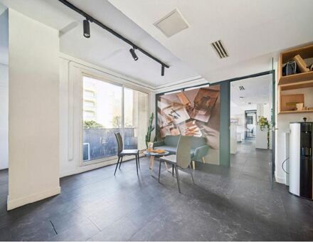 Bureaux du 38 Rue Brunel Paris