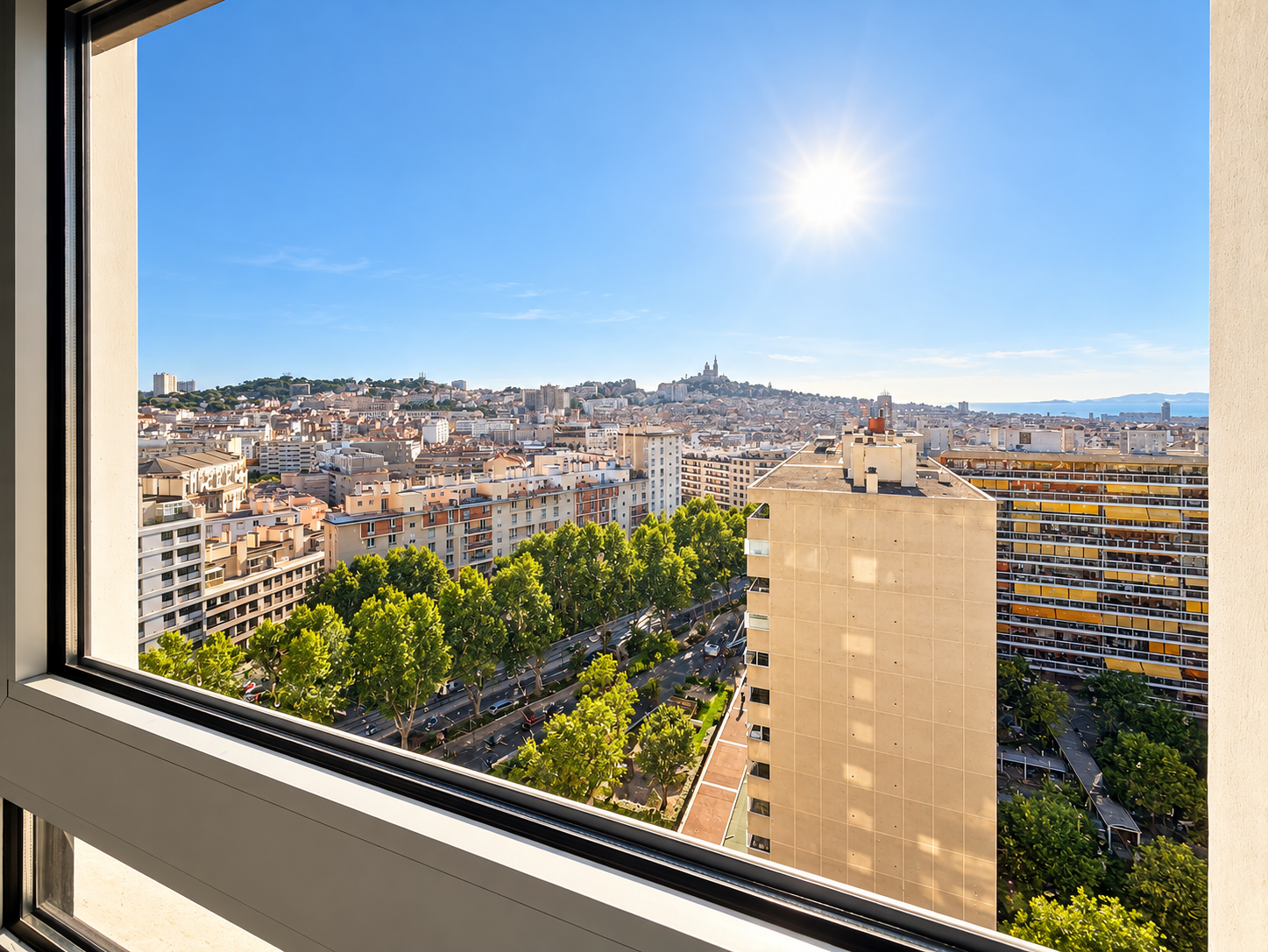 Image des bureaux au 59 Square cantini, Marseille 6 - Bureaux à vendre