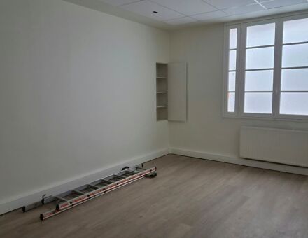 Bureaux du 73 Rue Sainte-Anne Paris