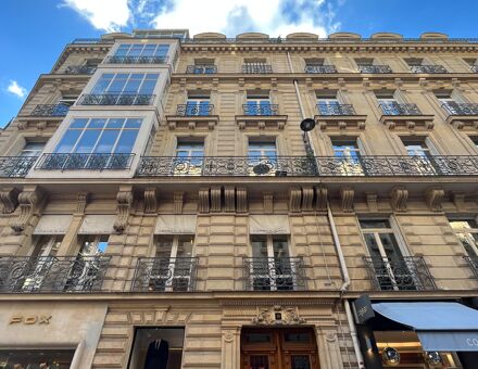 Bureaux du 19 Rue Clément Marot Paris