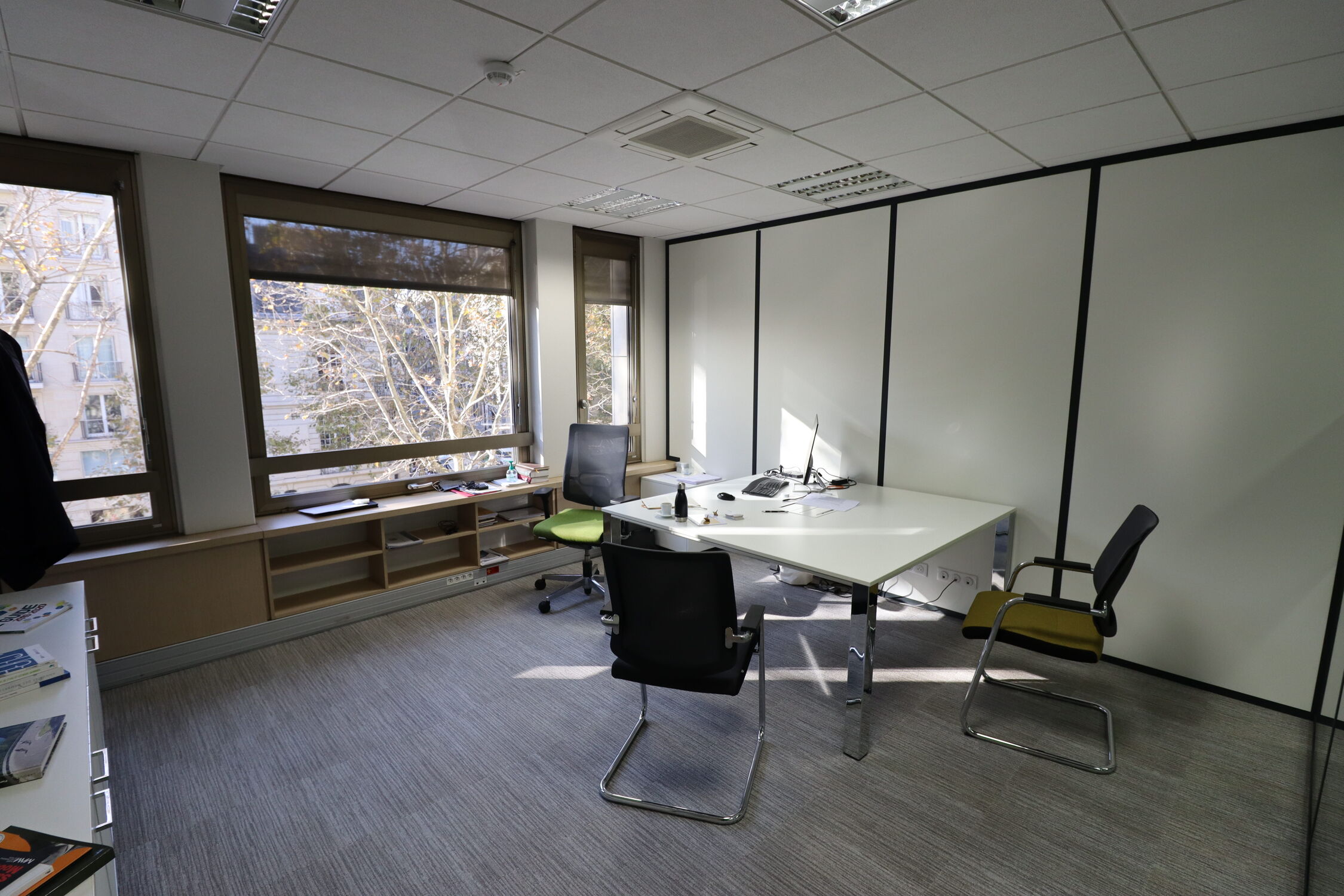 Image des bureaux au 6 Avenue Marceau, Paris 8  - Bureaux à louer