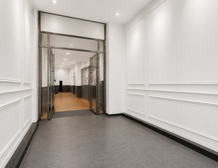 Bureaux du 61 Rue Pierre Charron Paris