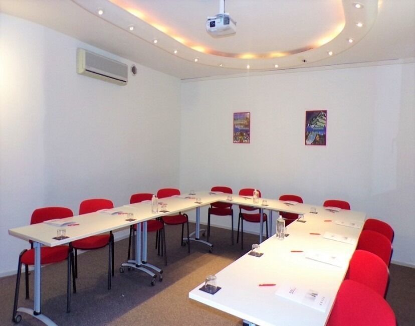 Image des bureaux au 19 Place du président Kennedy, undefined - Bureaux à louer