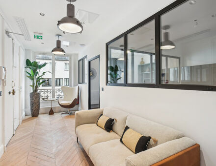 Bureaux du 10 Rue du Mail Paris