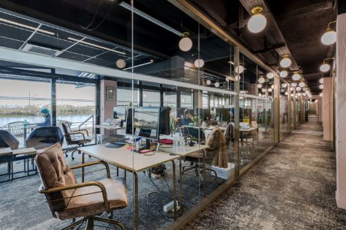 Image des bureaux au Quai des Chartrons, Bordeaux  - Bureaux à louer