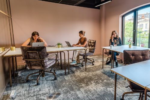 Image des bureaux au Quai des Chartrons, Bordeaux  - Bureaux à louer