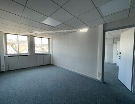 Bureaux du 43 Rue de Naples Paris