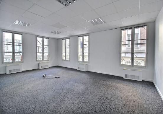 Image des bureaux au 39 Rue Saint-Lazare, Paris 9 - Bureaux à louer