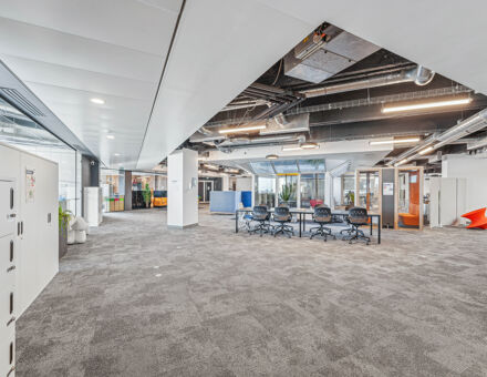 Bureaux du 10 Avenue de la Grande Armée Paris