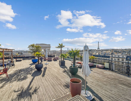Bureaux du 10 Avenue de la Grande Armée Paris
