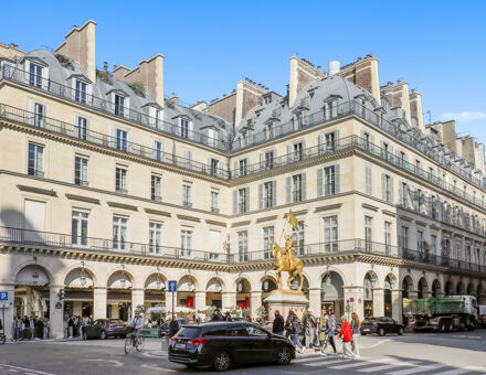 Bureaux du 3 Place des Pyramides Paris