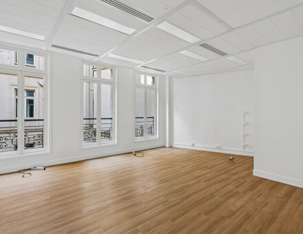 Bureaux du 65 Rue d'Anjou Paris