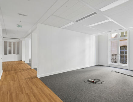 Bureaux du 65 Rue d'Anjou Paris