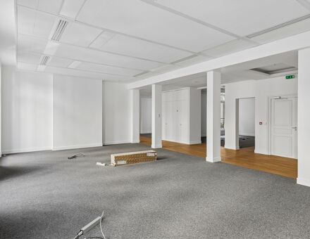 Bureaux du 65 Rue d'Anjou Paris