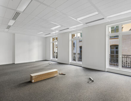 Bureaux du 65 Rue d'Anjou Paris
