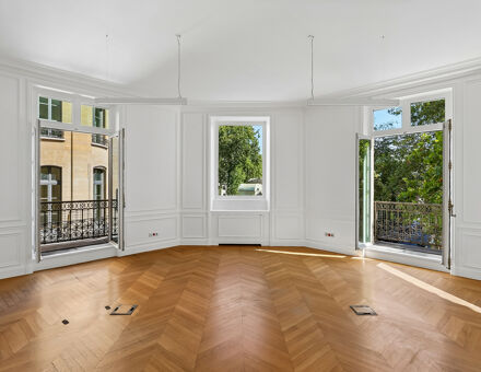 Bureaux du 65 Rue d'Anjou Paris