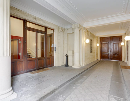 Bureaux du 5 Avenue de Messine Paris