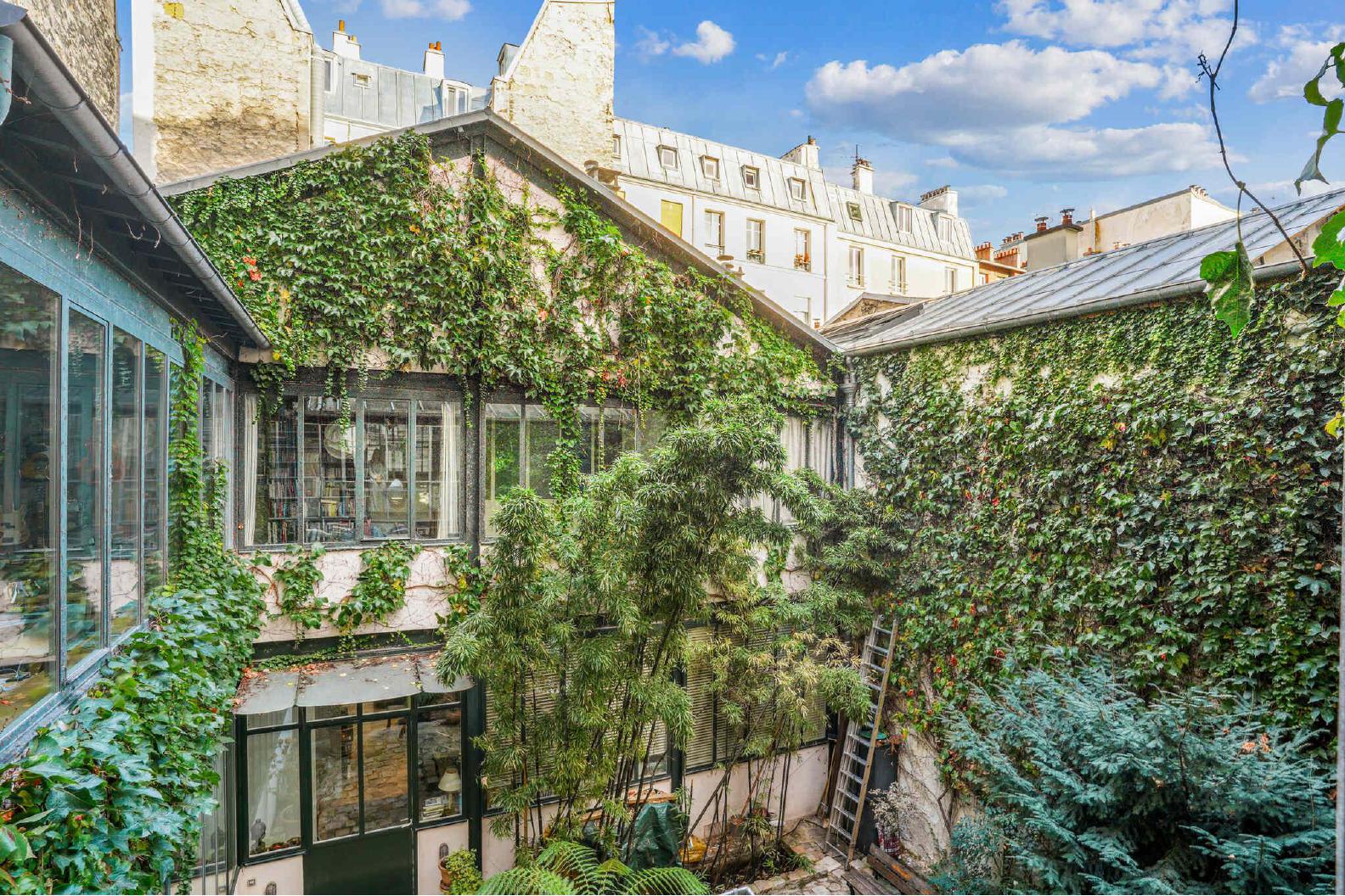 Image des bureaux au 27 Rue Jacques Louvel-Tessier, Paris 10  - Bureaux à louer